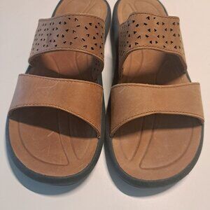 Columbia Sandals